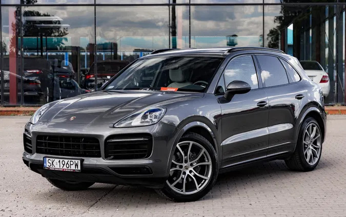 porsche śląskie Porsche Cayenne cena 299900 przebieg: 91681, rok produkcji 2019 z Golczewo